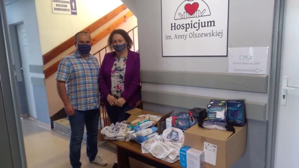 98202725_3010418439026875_2424372969733095424_n