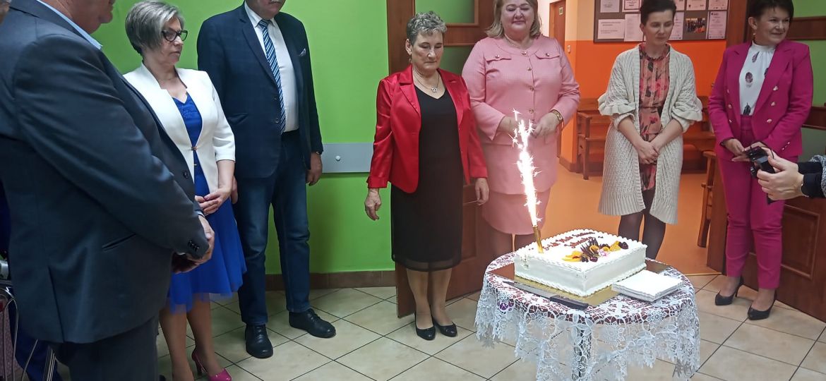 402652122_725862646240885_4203287188996087068_n-1